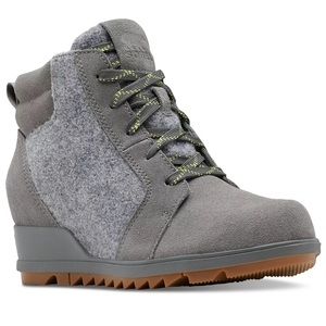NWT Sorel Evie Laceup Bootie